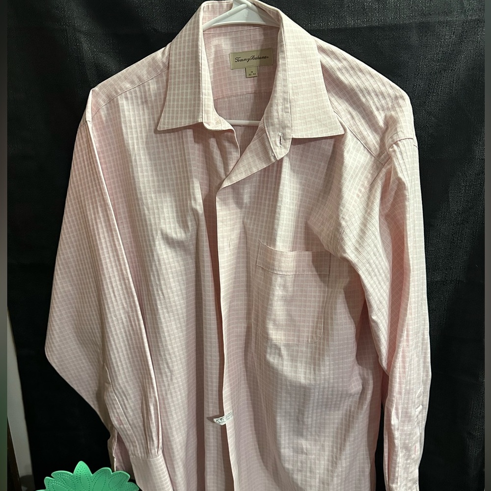 Large Tommy Bahama shirt light pink